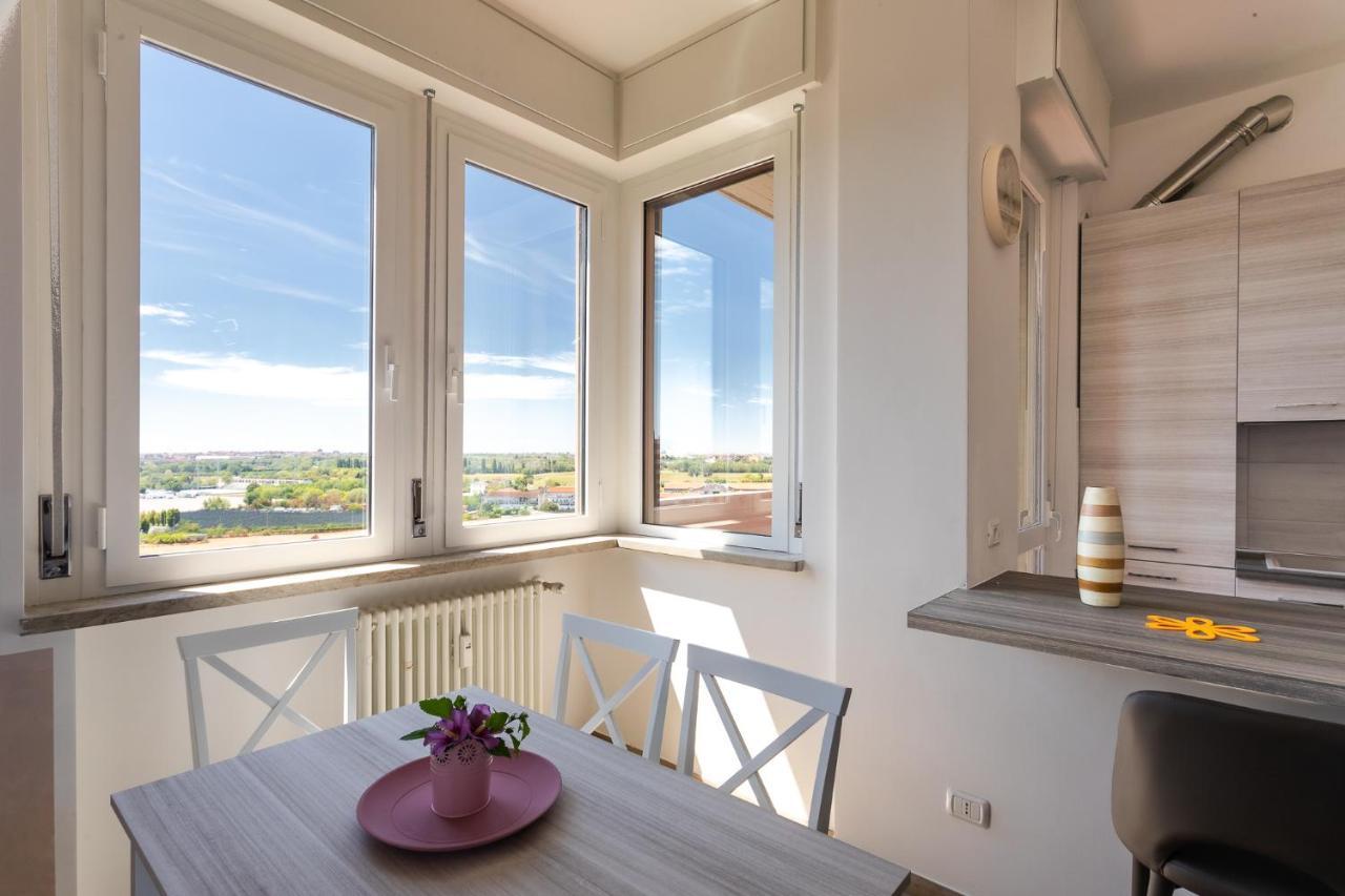 Apartamento Borgo Milano Penthouse - With Parking Verona Exterior foto